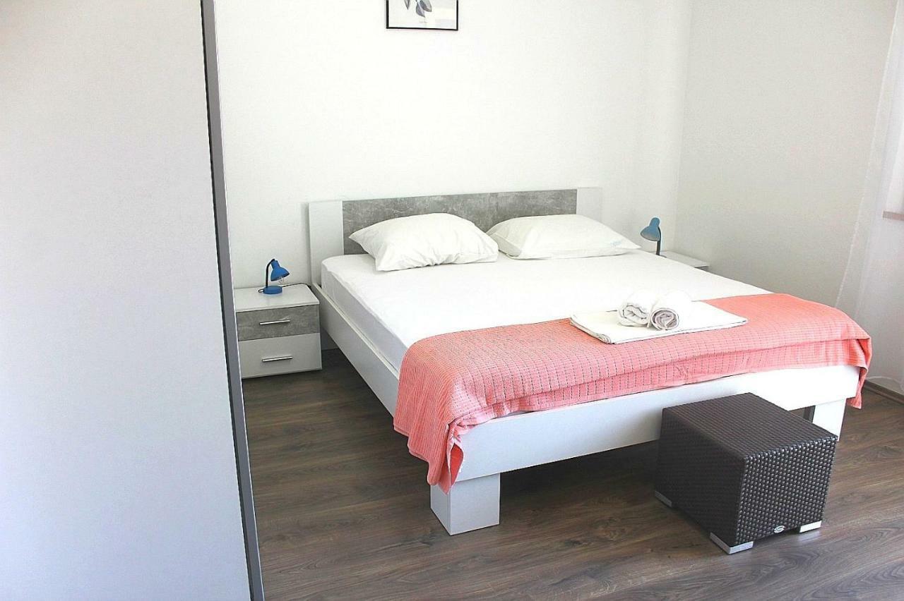 Apartments Markov Μούρτερ Εξωτερικό φωτογραφία