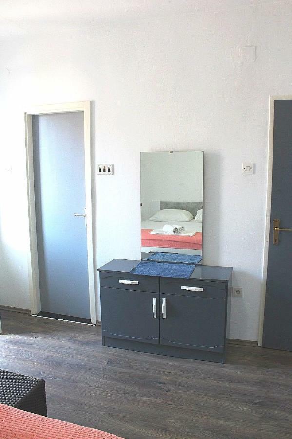 Apartments Markov Μούρτερ Εξωτερικό φωτογραφία